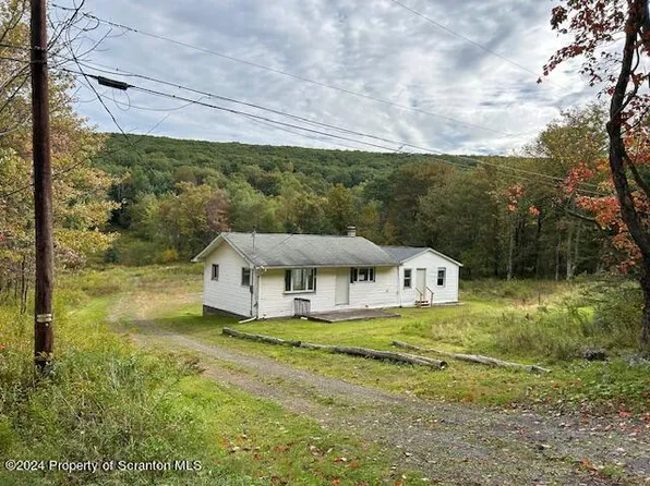 187 Peaceful Valley Rd, Scott Township, PA 18411