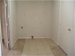 3rd image of 2905 Price Dr