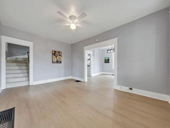 4th image of 1912 Melrose Ave NW