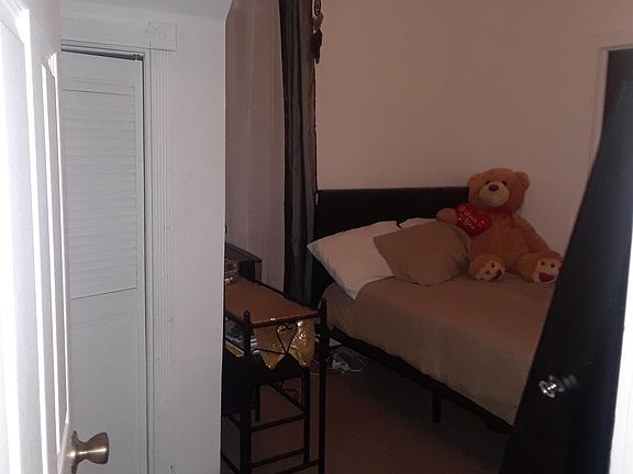 5th image of 150 Ontario St #1