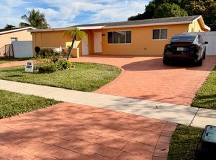 2801 N 74th Ave, Hollywood, FL 33024