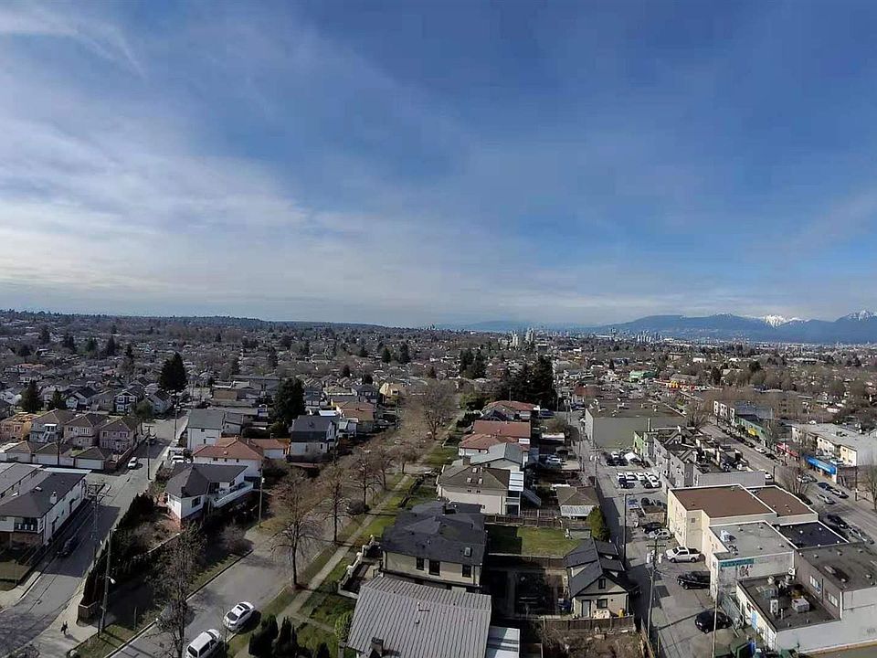 1st image of 4638 Gladstone St