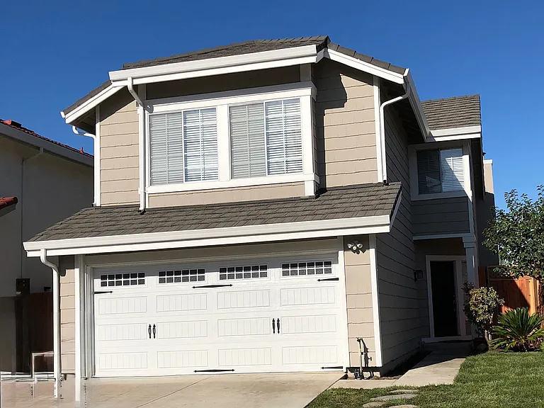 Mary Caroline Dr — Photo 2