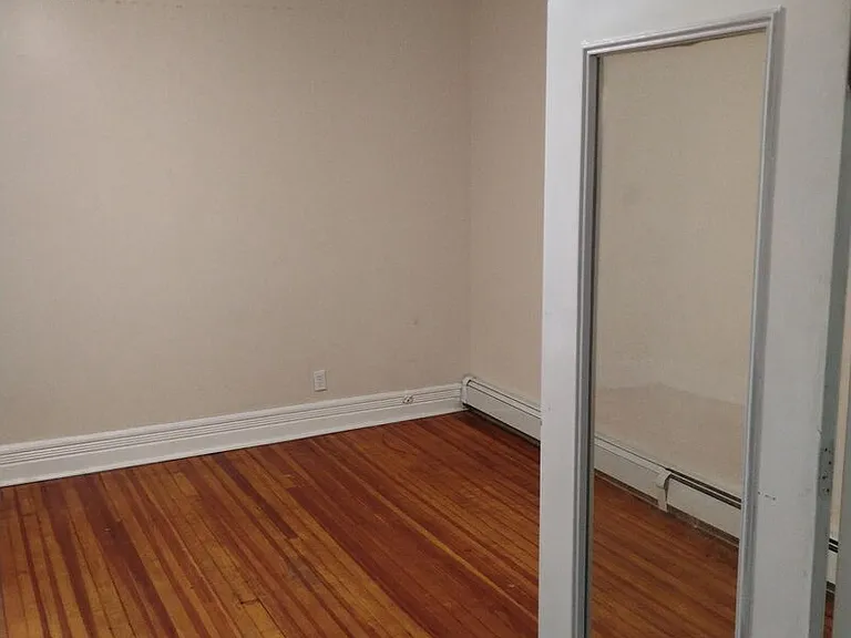 864 Madison Ave — Photo 12