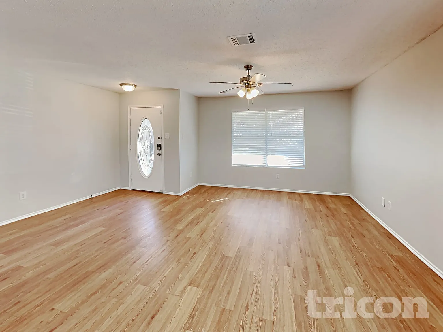 146 Washington Way Venus TX — Photo 2