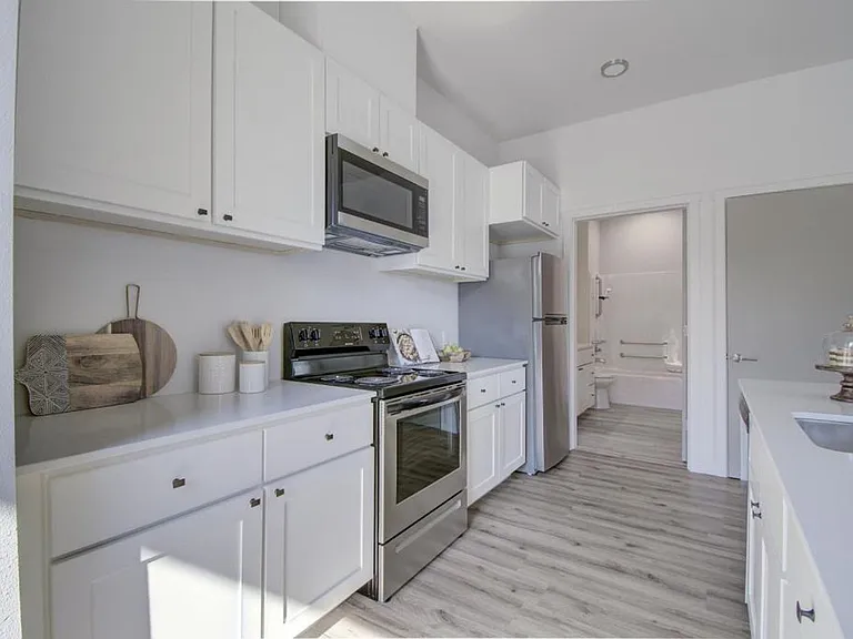 1414 Markle Ave — Photo 8