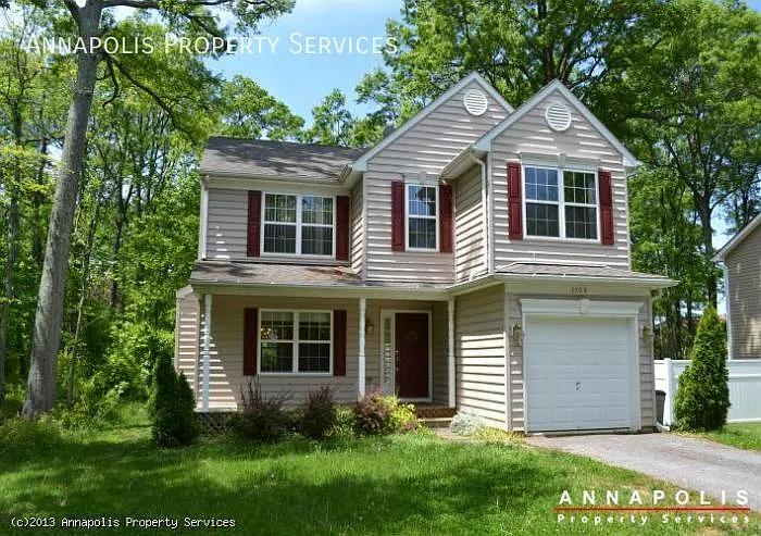3508 Newport Ave photo 1