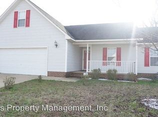 357 Rushmore Ct, Raeford, NC 28376