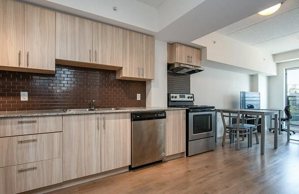 1 bed, 500 sqft, $1,750 — Photo 2