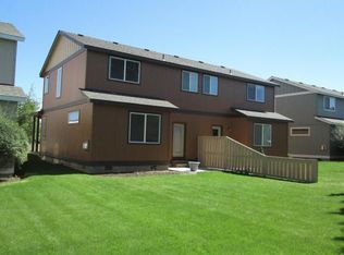 119 SW 25th St, Redmond, OR 97756