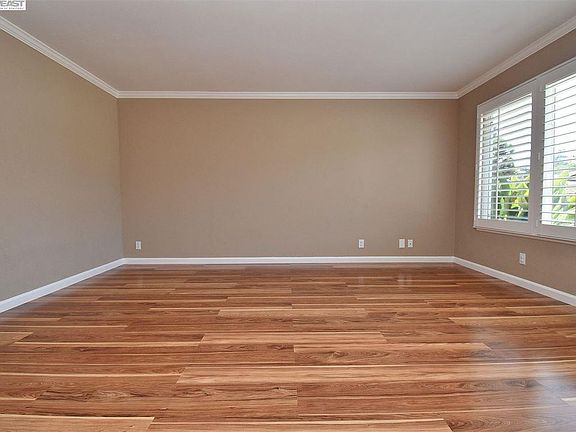 5th image of 21730 Gail Dr