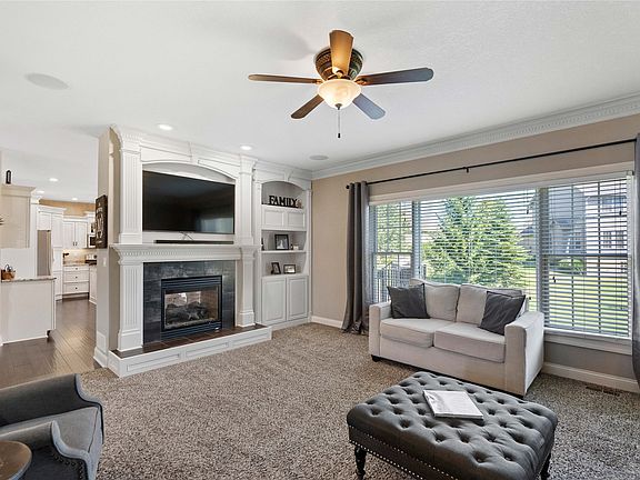 5th image of 4008 SW 4th St
