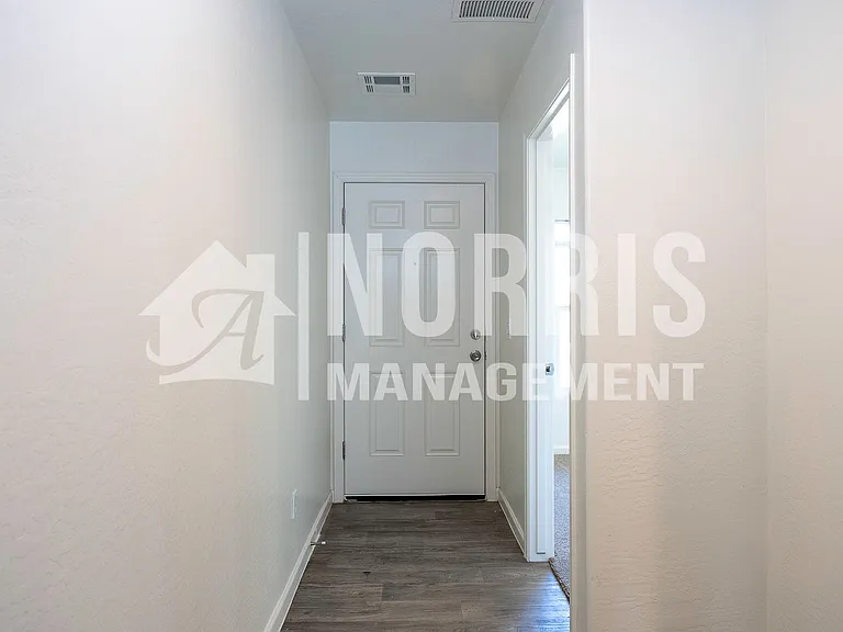 14282 S Vera Cruz Rd — Photo 4