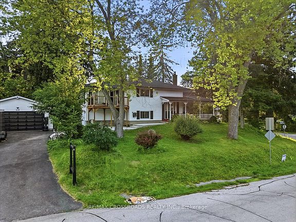 2nd image of 239 Island Rd