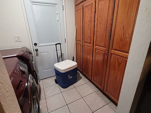 3rd image of 10854 Marklein Ave