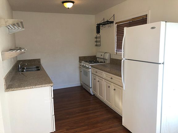 2nd image of 4730 W Point Loma Blvd APT 1