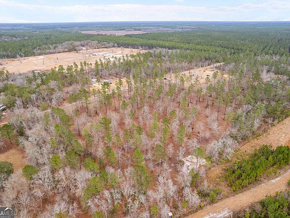 5th image of TRACT 2 Loggan Ln