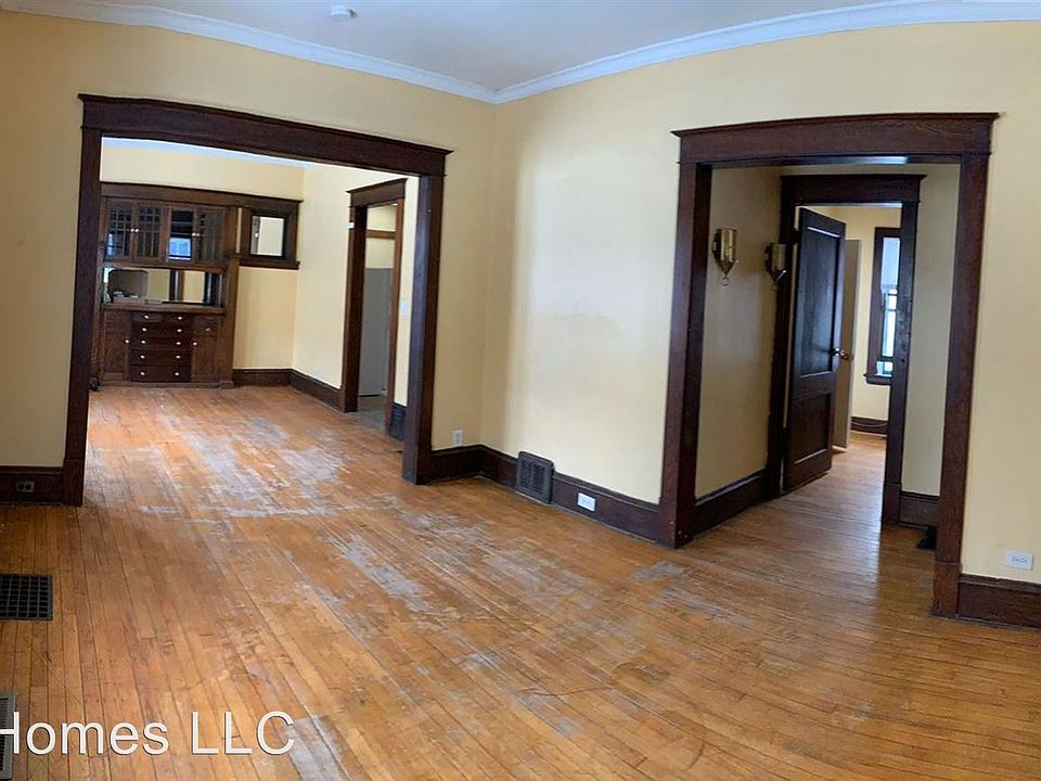 1st image of 4143 Girard Ave N