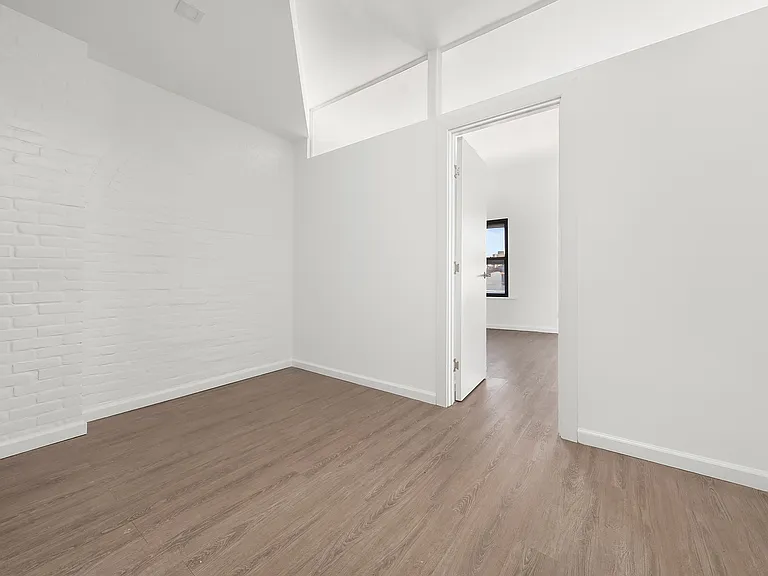 119 South St #2C — Photo 2