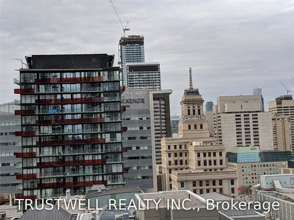 126 Simcoe St, Toronto, ON