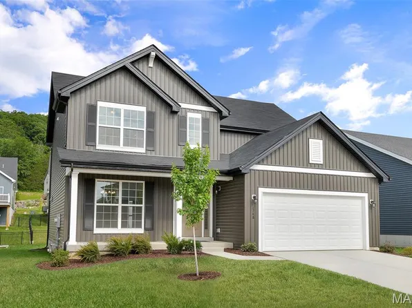 1748 Martingale Ln, Eureka, MO 63025