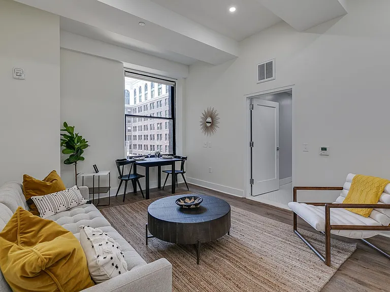 The Ledger Residences — Photo 30