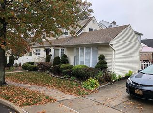 113 King St, Staten Island, NY 10308