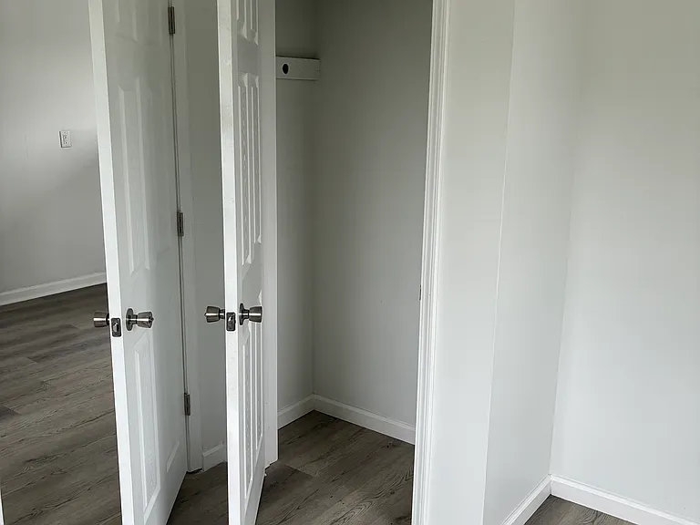 914 W Main St #1 — Photo 10