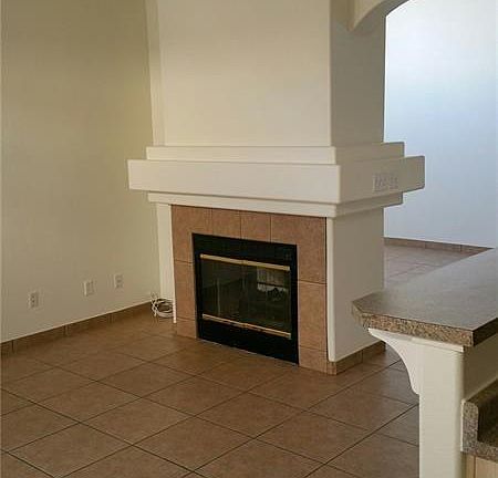 3rd image of 6672 Coral Falls Cir