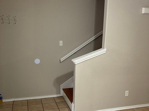 5th image of 4308 Kings Dr APT 4