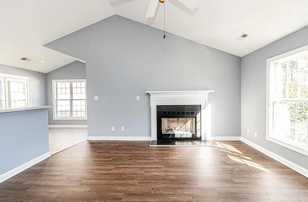 1620 Greys Mill Rd — Photo 3