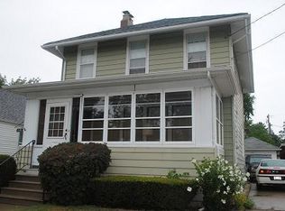 718 40th St, Kenosha, WI 53140