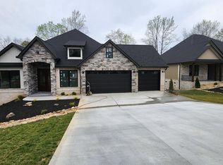 155 Oohleeno Way, Loudon, TN 37774