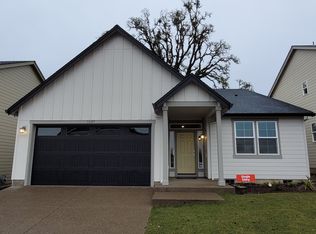 1685 NE Edgar St, McMinnville, OR