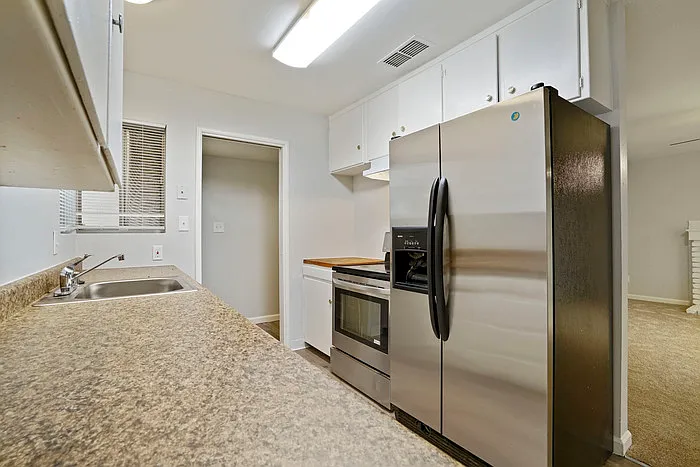 2109 Monifieth Way — Photo 5