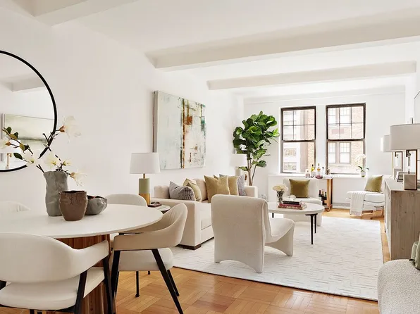 23 W 73rd St #406, New York, NY 10023