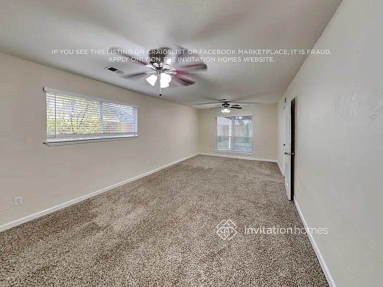 22711 Elsinore Dr — Photo 7
