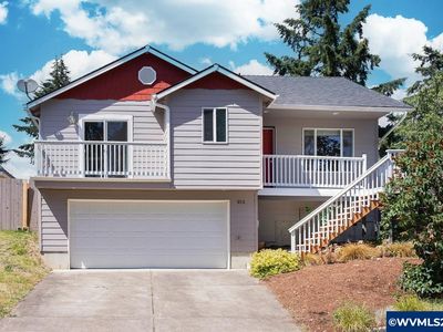 212 SW Harder Ave, Dallas, OR, 97338
