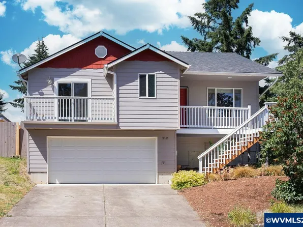 212 SW Harder Ave, Dallas, OR 97338