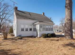 205 N State St, Ellis Grove, IL 62241