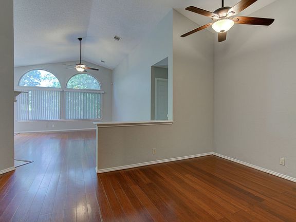 2nd image of 17112 Copperhead Dr