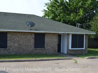 1303 Old Bardwell Rd #B, Ennis, TX 75119