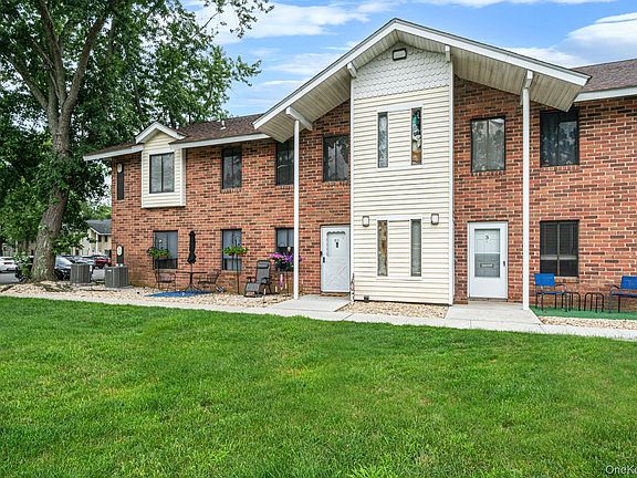2nd image of 3 Cheyenne Court #3