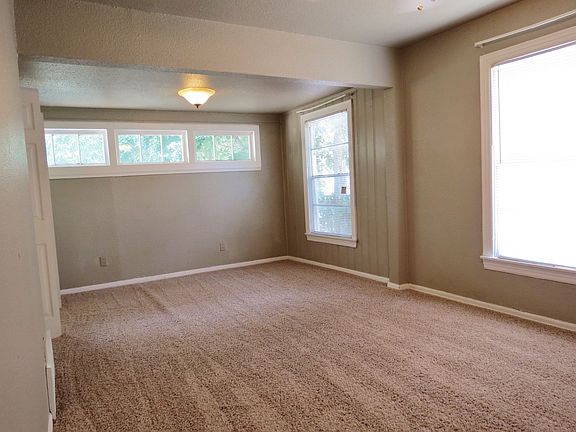 5th image of 608 Worthview Dr
