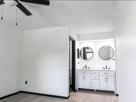 1558 Waterstone Ct #1558 — Photo 6