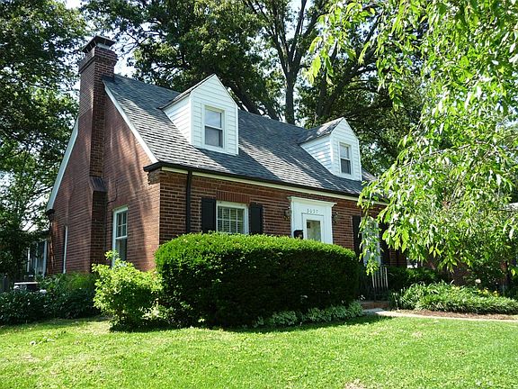 4th image of 3037 Bellerive Dr