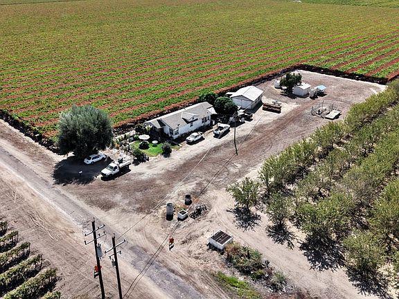 4th image of 7688 Road 23 1/2