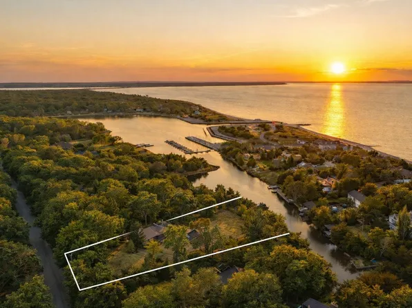 206 Waterhole Rd, East Hampton, NY 11937