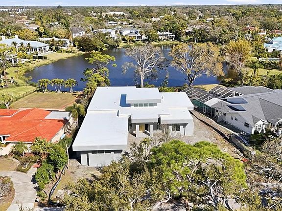 4th image of 4431 Camino Real