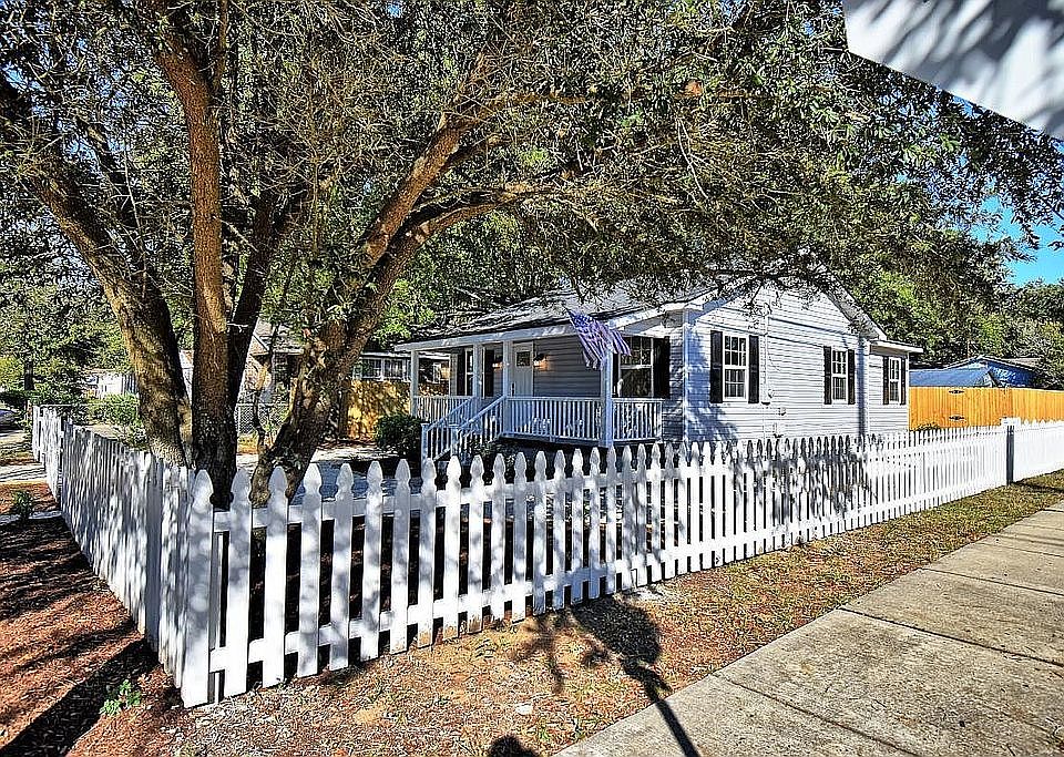 1st image of 2237 Suffolk St